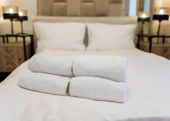 Uminskiego Spacious By Bookinghost Διαμέρισμα *