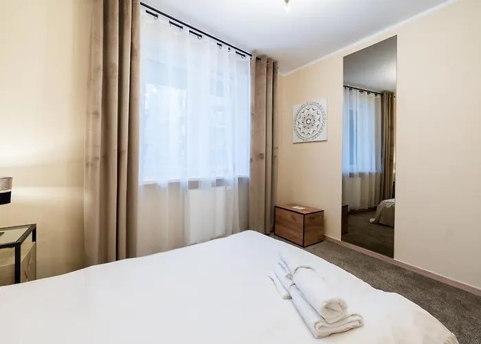 Uminskiego Spacious By Bookinghost Daire *